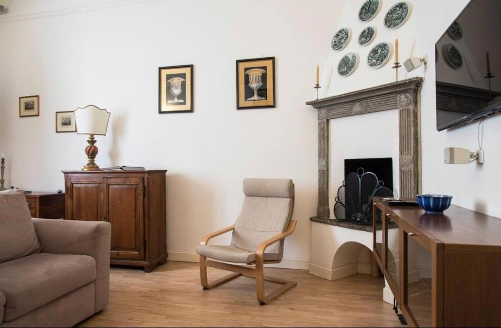 Joivy Classic Flat Near Basilica Di Sant'Ambrogio Apartman Milánó Kültér fotó