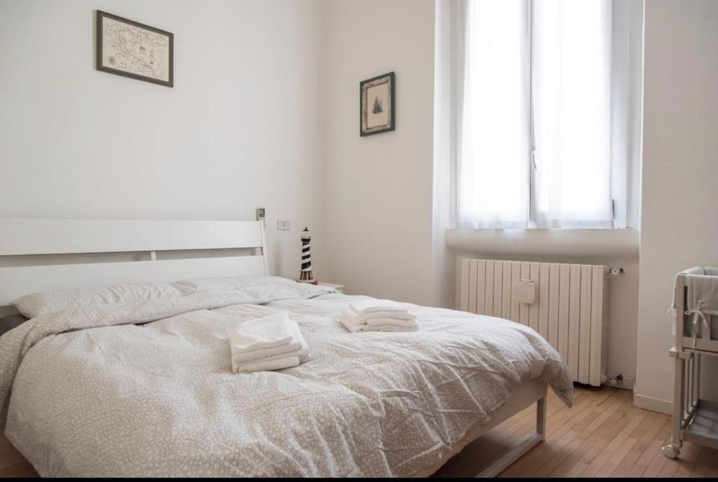 Joivy Classic Flat Near Basilica Di Sant'Ambrogio Apartman Milánó Kültér fotó