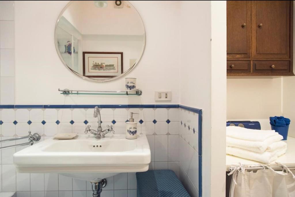 Joivy Classic Flat Near Basilica Di Sant'Ambrogio Apartman Milánó Kültér fotó